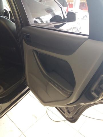 Ford Focus Sedan 2009 2.0 - Foto 9