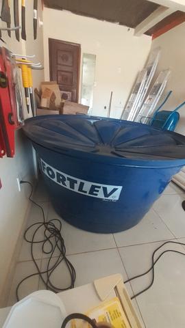 Caixa d água 1000litros vindo buscar