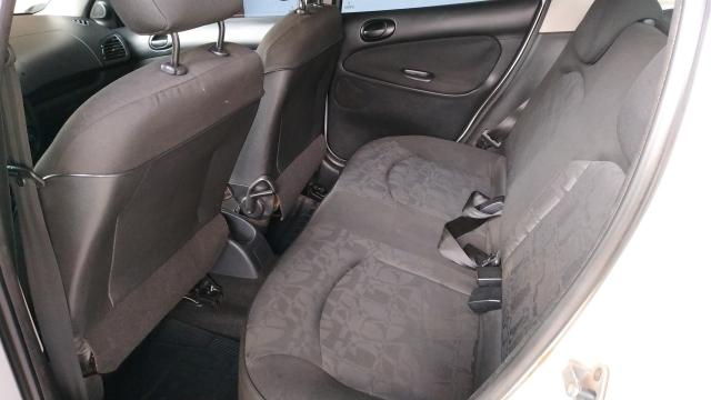 207 Hatch XR Sport 1.4 8V (flex) 2009 - Foto 7