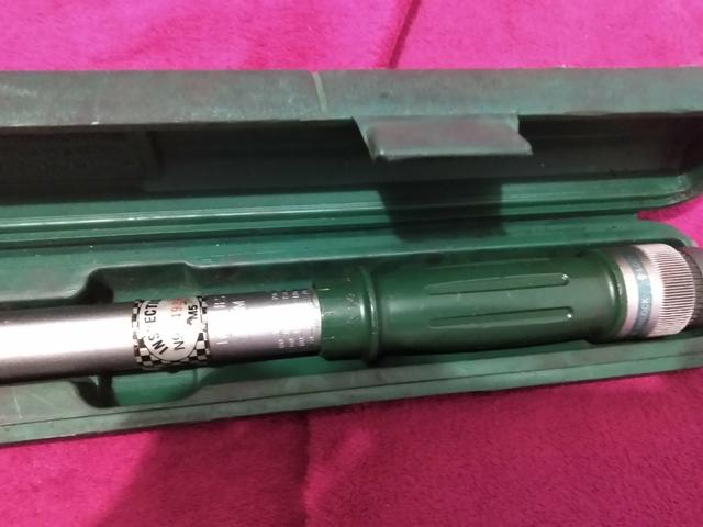 600$ chave torquímetro de estalo, marca Sata 1/2 referencia 96303 - Foto 2