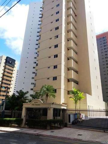 Apto Ed. Vila Damasco, rua Tibúrcio Cavalcante, próximo a Praia