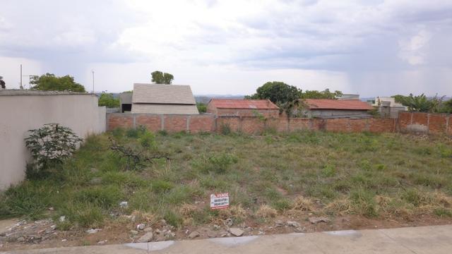 Em Caldas Novas - GO Vende-se Lote no Setor Nova Canaã. - Foto 4