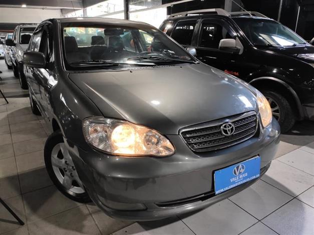 Toyota Corolla Sedan XEi 1.8 16V manual fazemos troca com troco - Foto 2