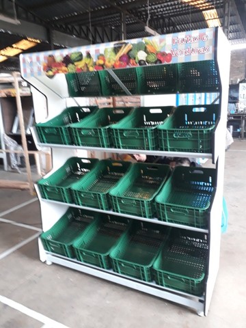 Expositor Frutas e verduras com 12 cx