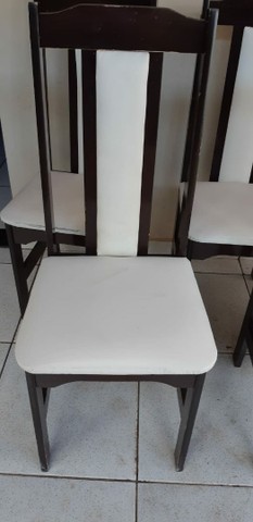 Mesa de vidro com  6 cadeiras - Foto 6