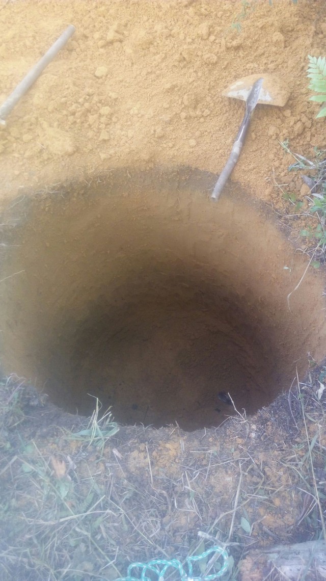 Furo fóssa e poço caipira - Foto 3