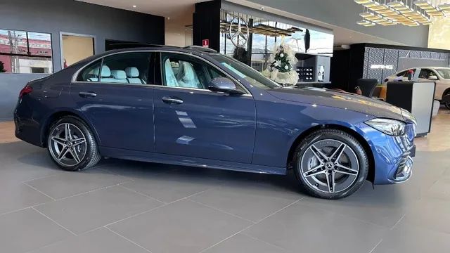 Mercedes-Benz C200 AMG Line 2023/2024 Hibrida 224cv - Foto 2