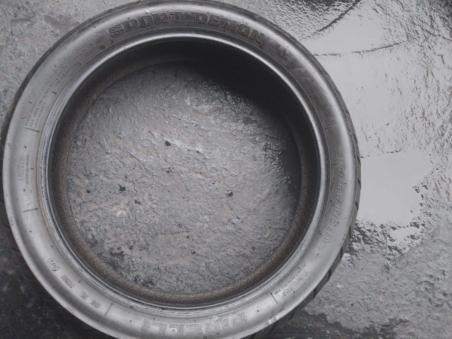 pneu usado  pirelli  sport demon 140/70-17 - Foto 5