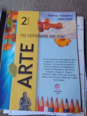 Desapegando desses dois volumes da coleção arte conservados - Foto 2