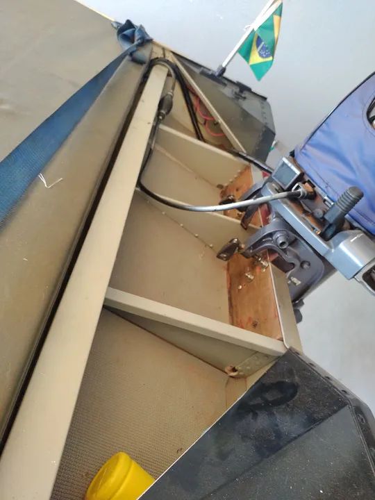 Barco borda alta e prataformado  - Foto 2