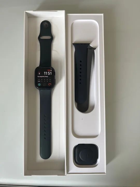 Apple Series 7 newest Midnight 41 mm Smart Watch