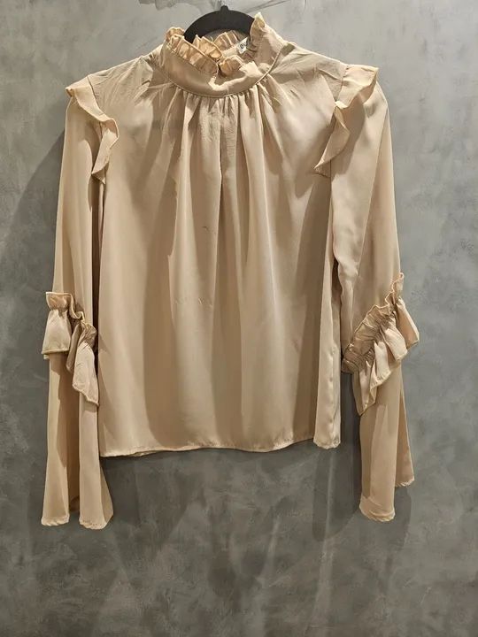 Colete e blusas P/M a partir de R$ 40,00 - leia a descrição - Foto 5