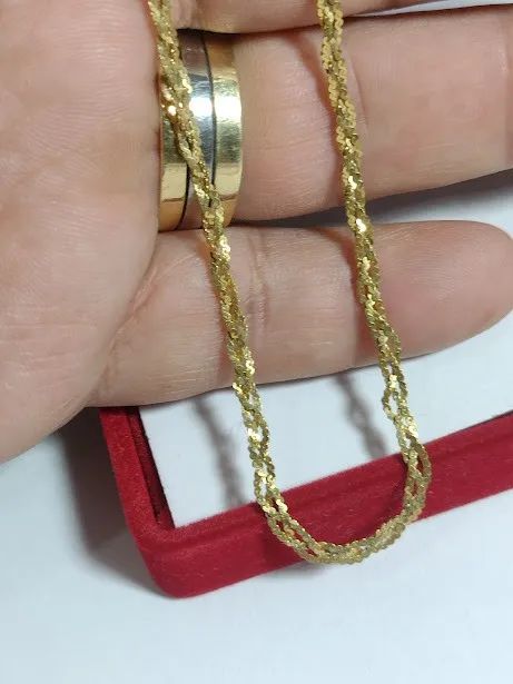 Gargantilha 3 fios Torcidinha em Ouro 18 Kilaltes 5.80 Gramas 40 Cm 3 mm  - Foto 2