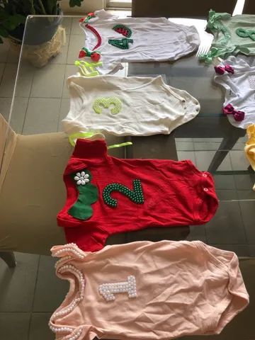 Boby de mesversario  tema frutas 