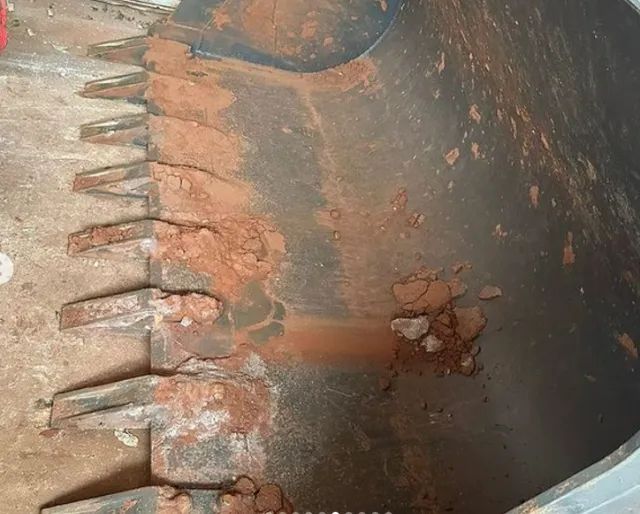 PÁ CARREGA W20F 2023 - Foto 3