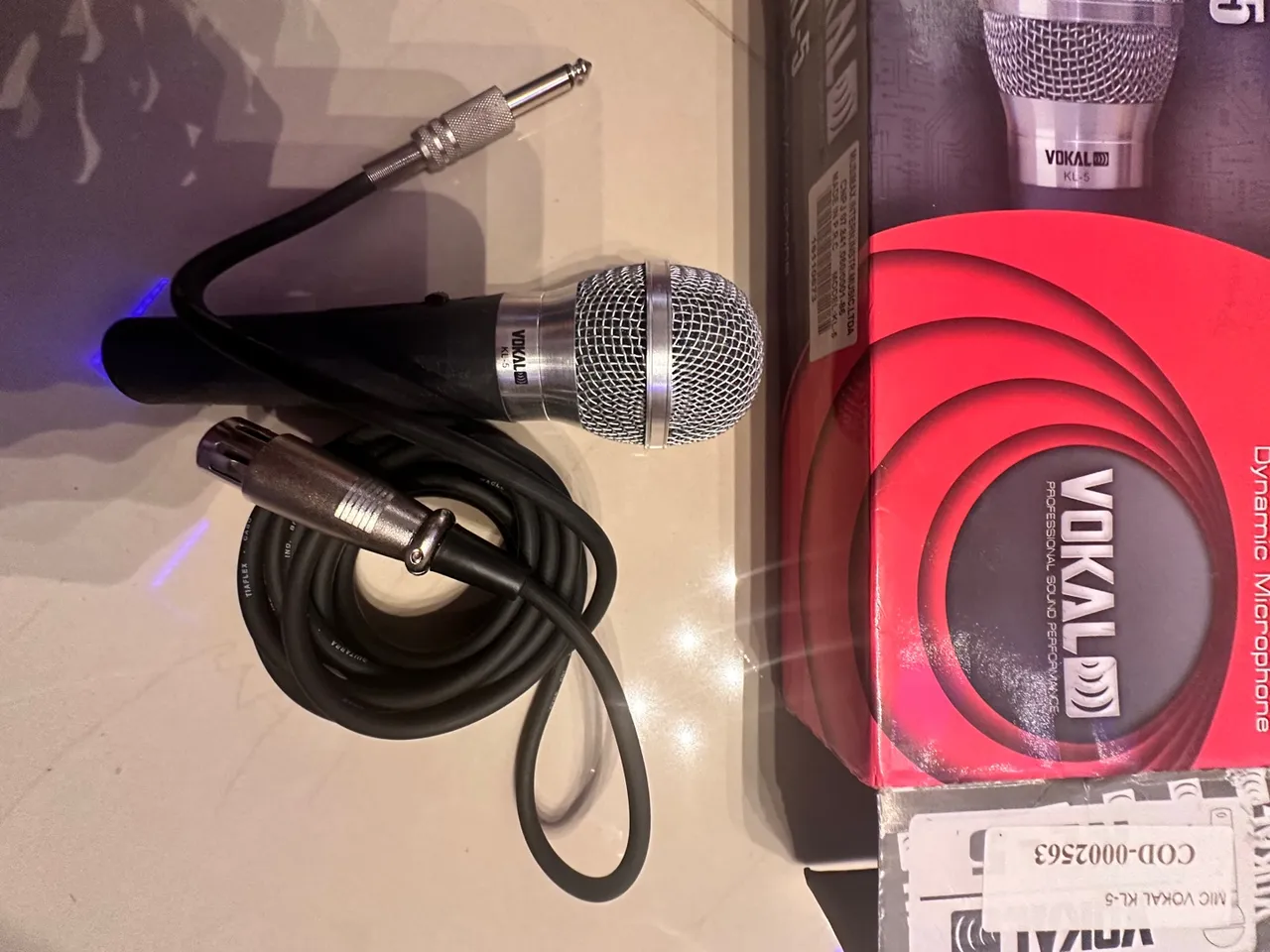 Microfone Vokal com fio