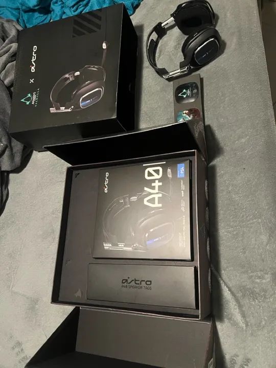 Headset Astro A40 TR  Edição especial assassin's creed valhalla - Foto 2