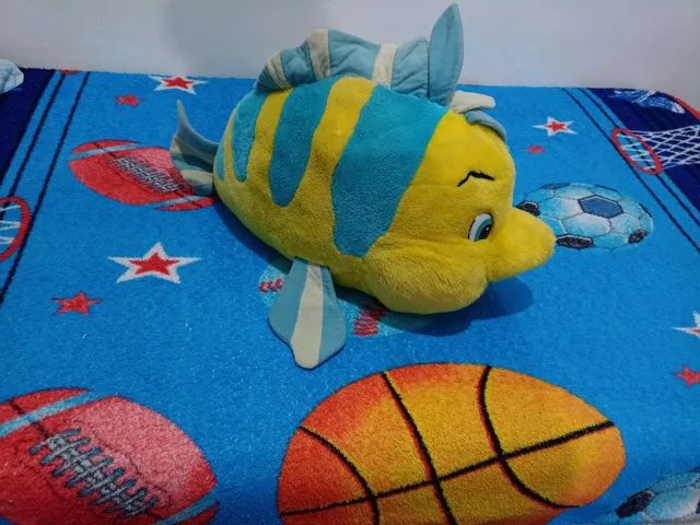 Peixe pelúcia em excelente estado 