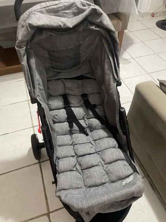 Carrinho de Bebê Cosco - Novo