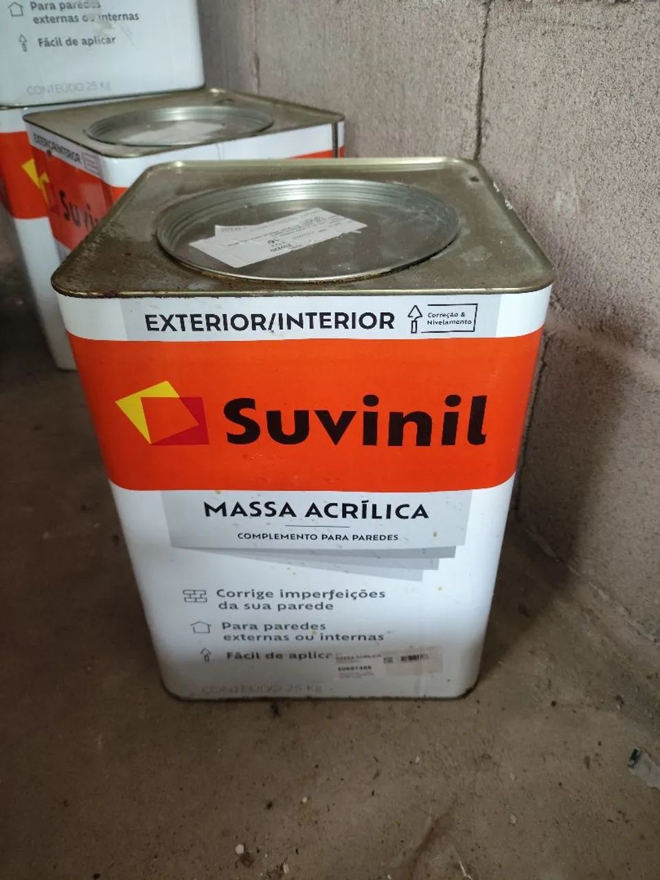 Vendo massa acrílica suvinil