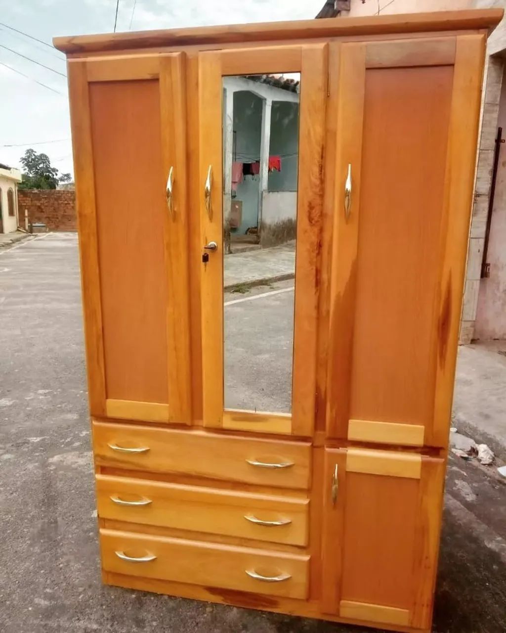 GUARDA ROUPA DE 3 PORTAS NOVO  - Foto 4