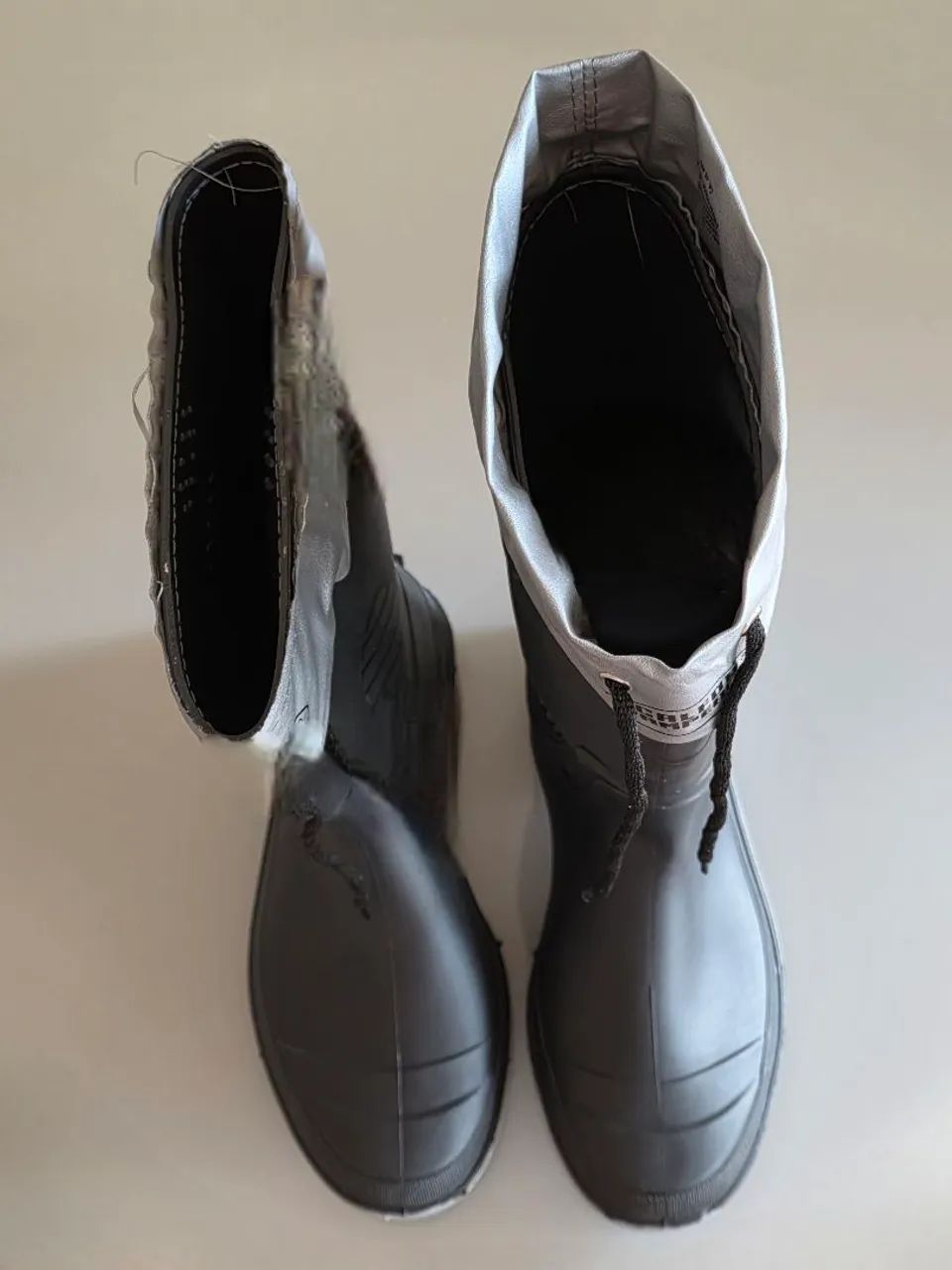 BOTA/GALOCHA PVC C/ POLAINA - Conforto e Proteção - Foto 3