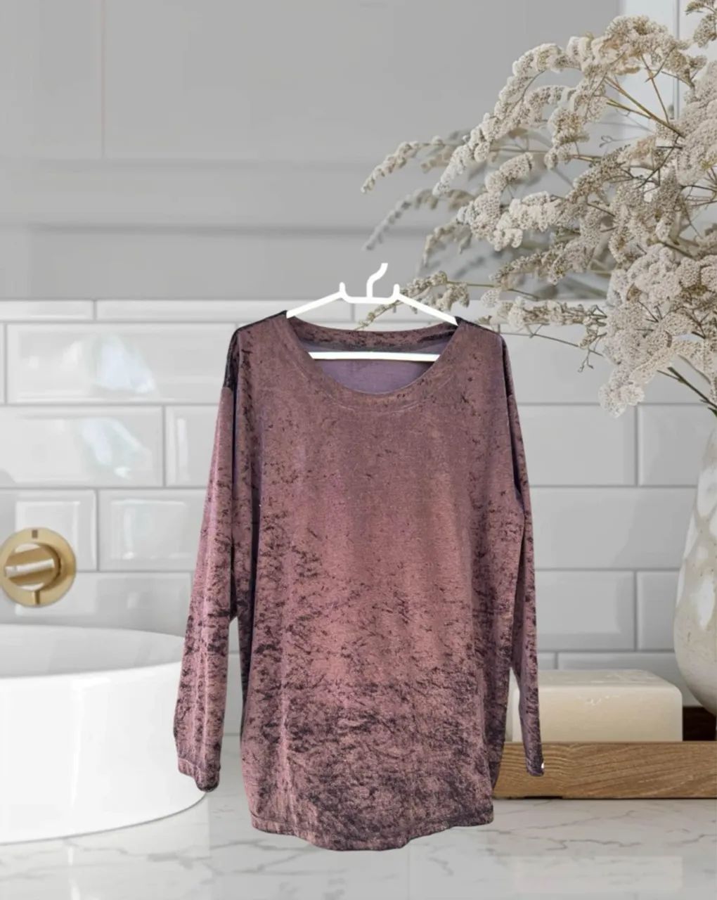 Blusa de Veludo Marrom - Manga Longa - Foto 4