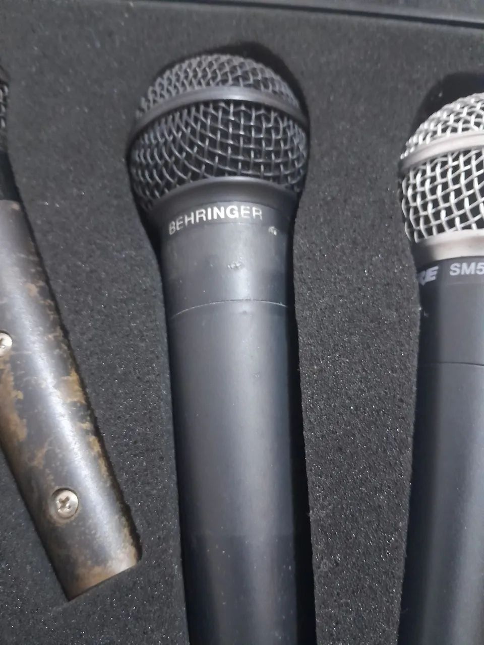 Maleta profissional microfones Shure + Behringer + - Foto 4