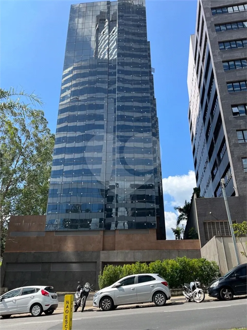 Salas à venda ou para locação em Dezoito Do Forte Empresarial/alphaville. - SP