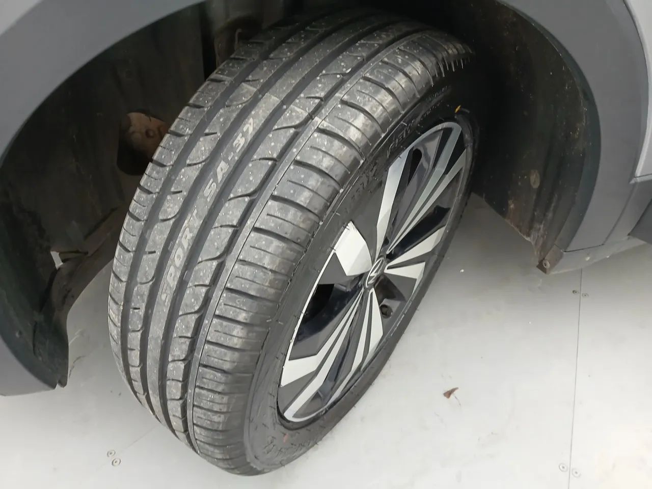 Volkswagen T-Cross Comfortline 1.0 TSI Flex 5P Aut. 2024 - Foto 11