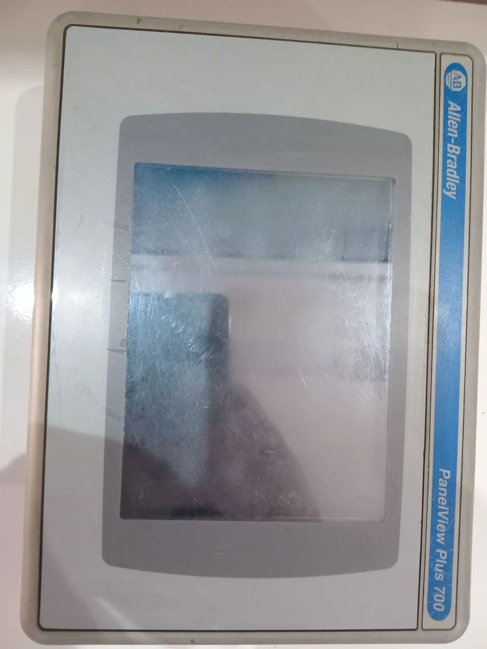 IHM Panel view plus logic Module 700 CAT 2711P-RP1A