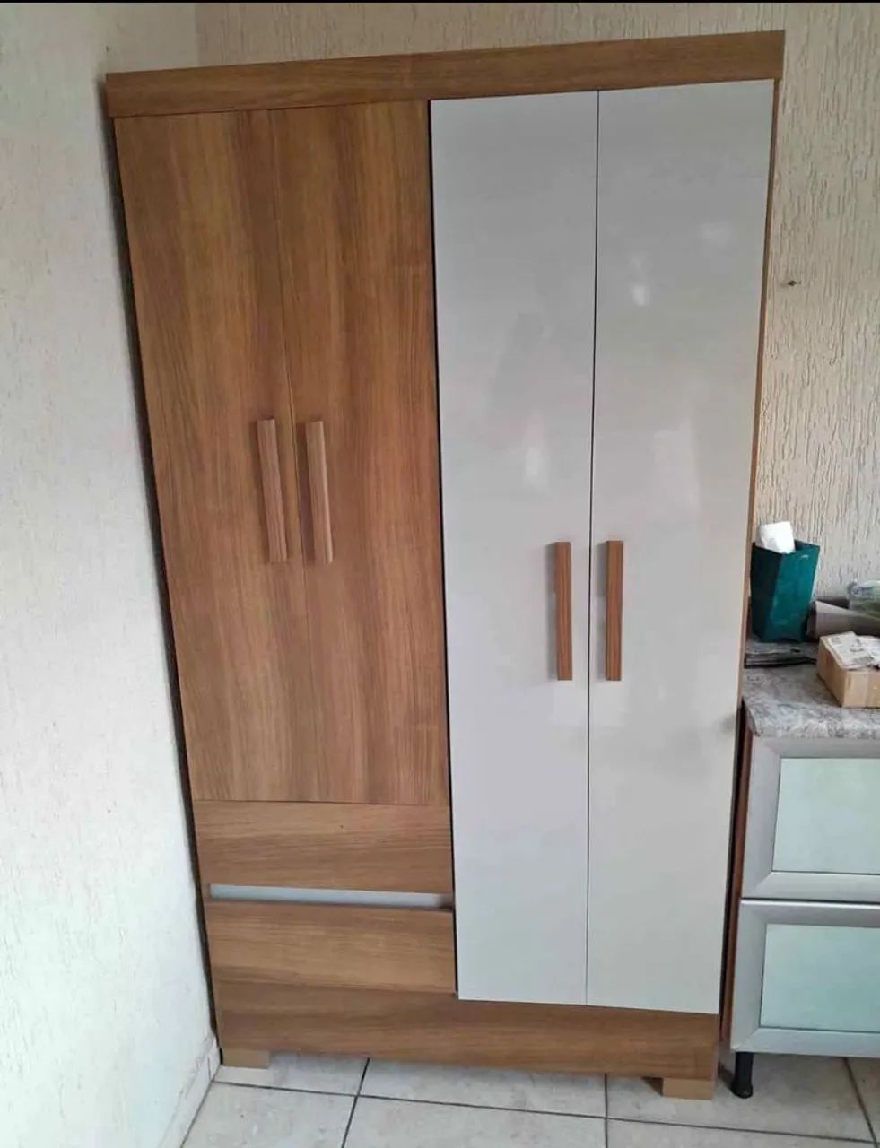 GUARDA ROUPA 4 PORTAS  - Foto 3