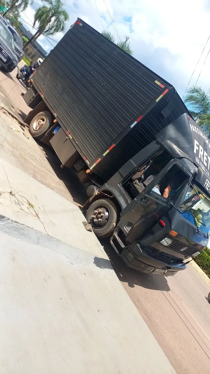 Mudança em geral * 24 horas por dia domingo e feriado porto velho região