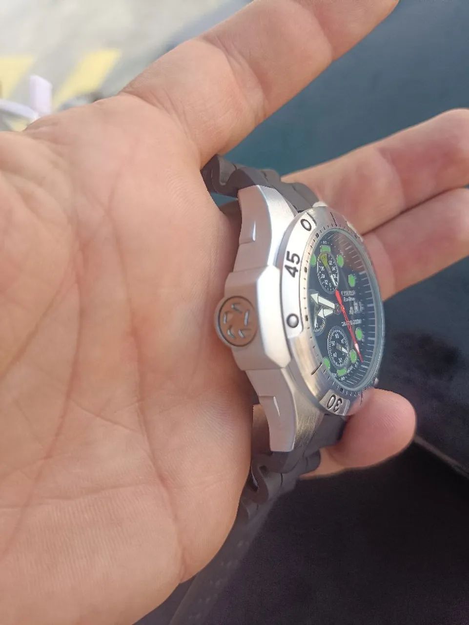 Relógio Citizen Eco-Drive Diver's Jp20-40 multifuncional - Foto 3