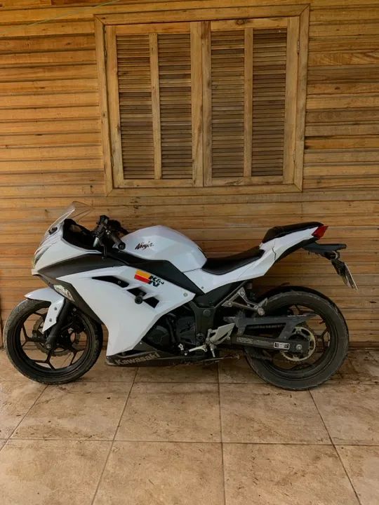 Kawasaki Ninja 300 - Foto 6