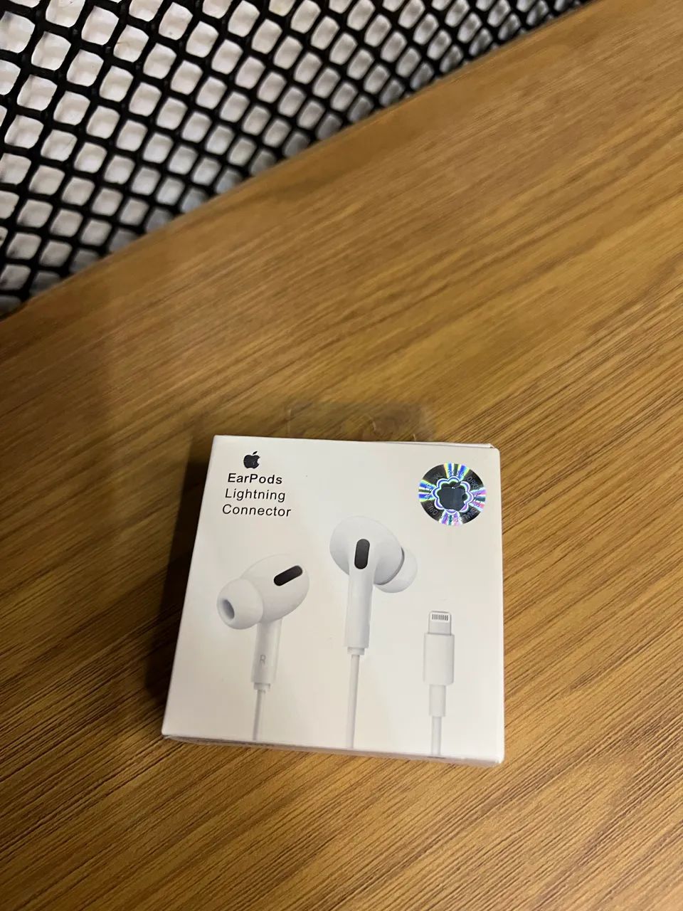 Fone de Ouvido entrada lightning P2 para Iphone e Android Microfone Bluetooth - Foto 3