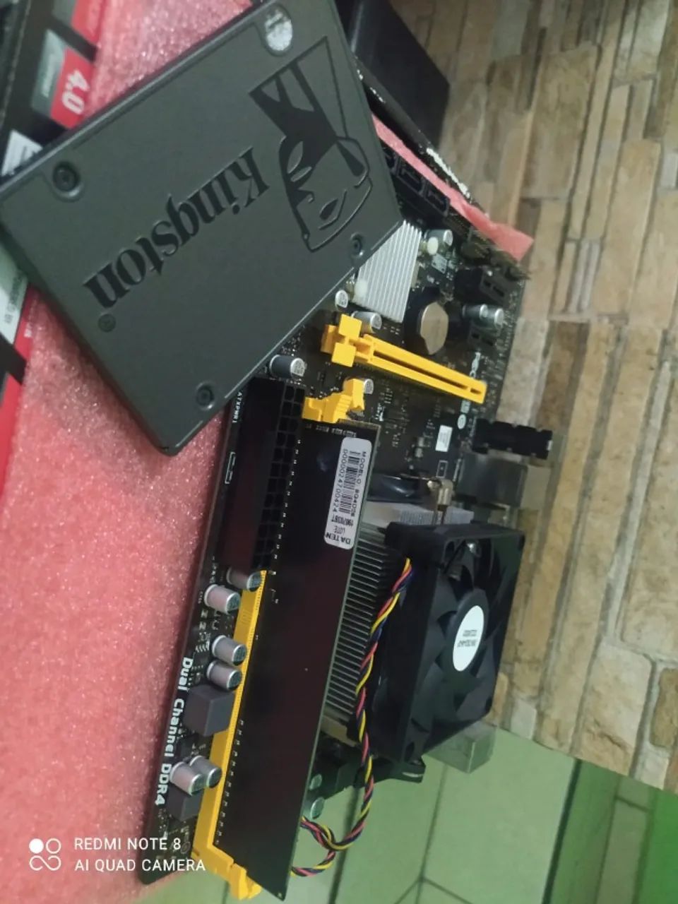 Kit AMD completo com Ryzen 5