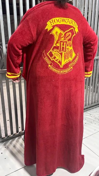 Roupão Capa Original Harry Potter nunca usado  - Foto 3