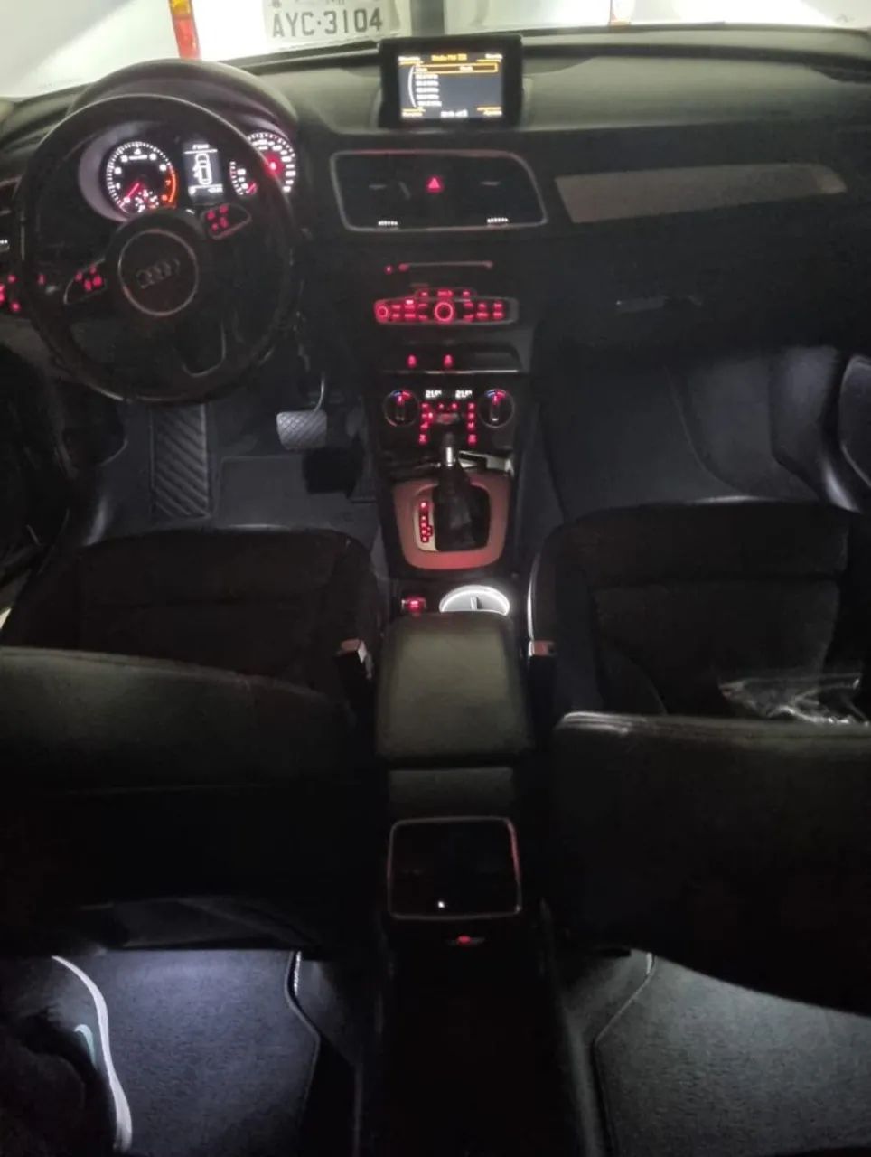 AUDI Q3 1.4 TFSI 2016 PRETO COM TETO PANORAMICO  - Foto 3