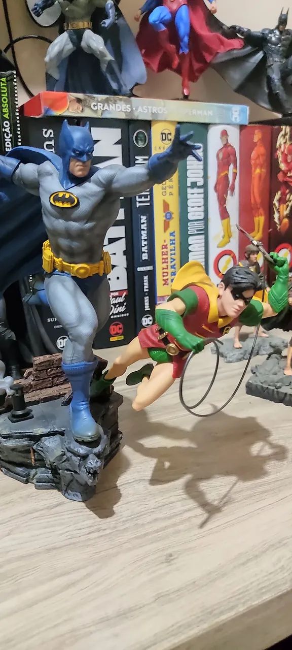 Batman e Robin Deluxe Art Scale 1/10 Série Comics - Iron Studios  - Foto 2