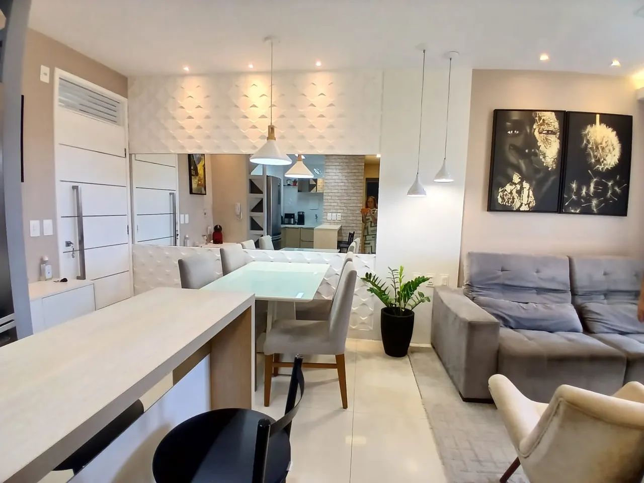 Apartamento com 03 quartos no Manuel Dias Branco TR211318 FOR-1F5ATB6