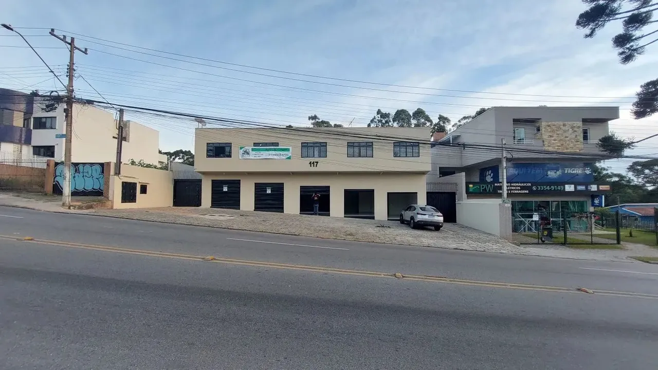 Loja próximo Parque São Lourenço. 26 m2 .Com estacionamento.