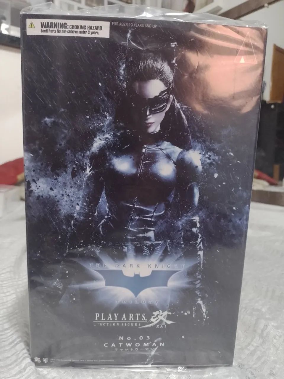 Play Arts Kai - Catwoman 03- The Dark Knight Trilogy