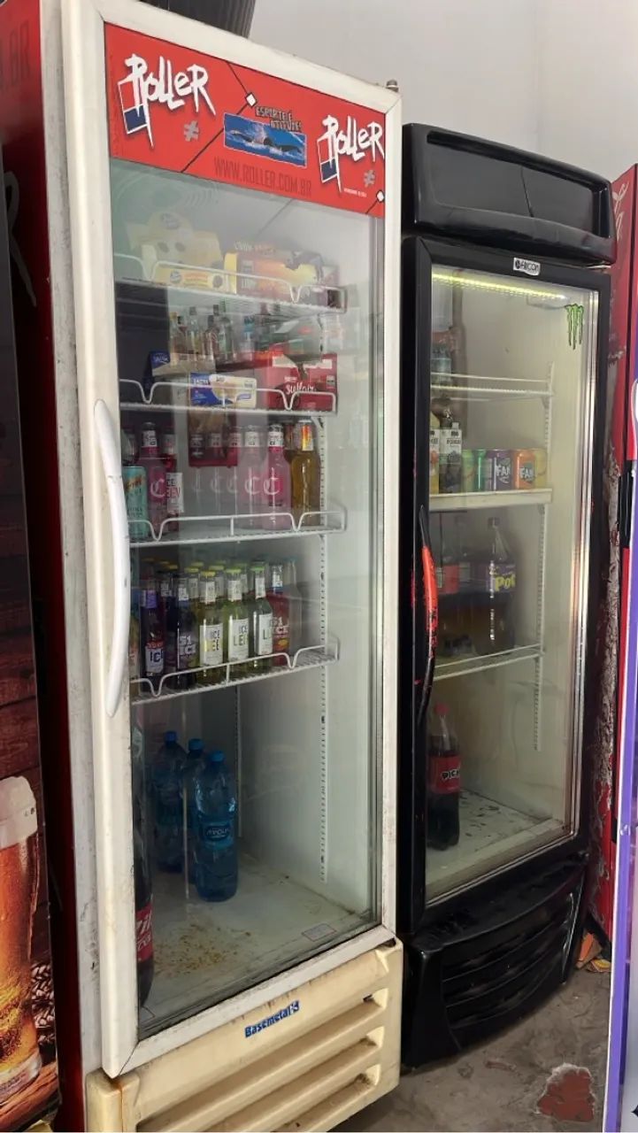 Vendo cervejeira e expositora 