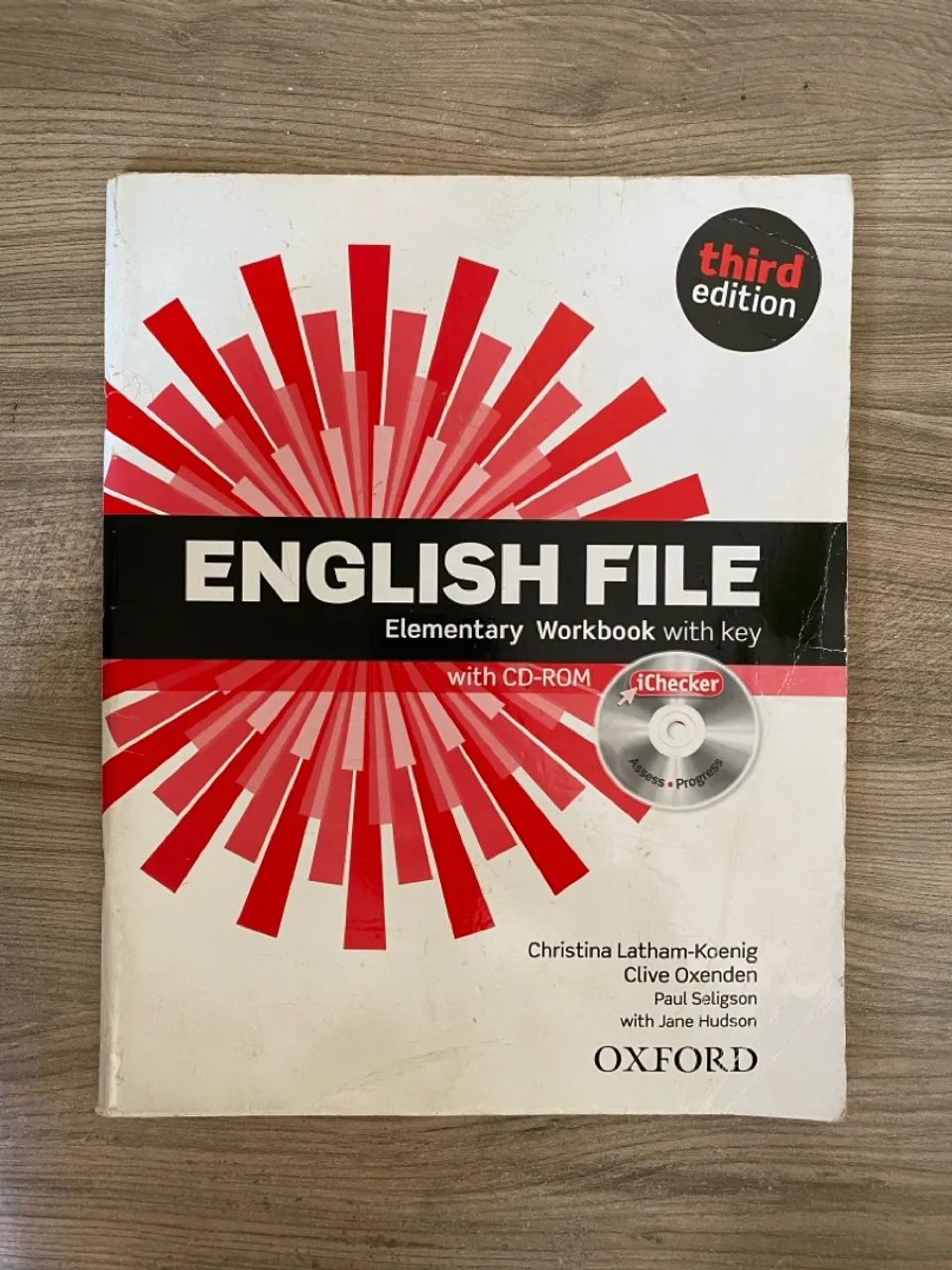 Livro English File Elementary Student's Book 3rd Edition - Foto 3