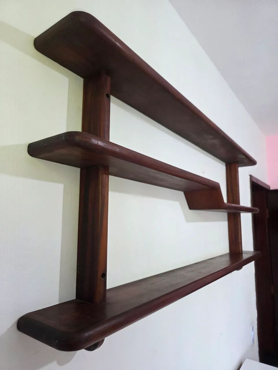 Prateleira de Parede em Madeira Maciça64305478195713120