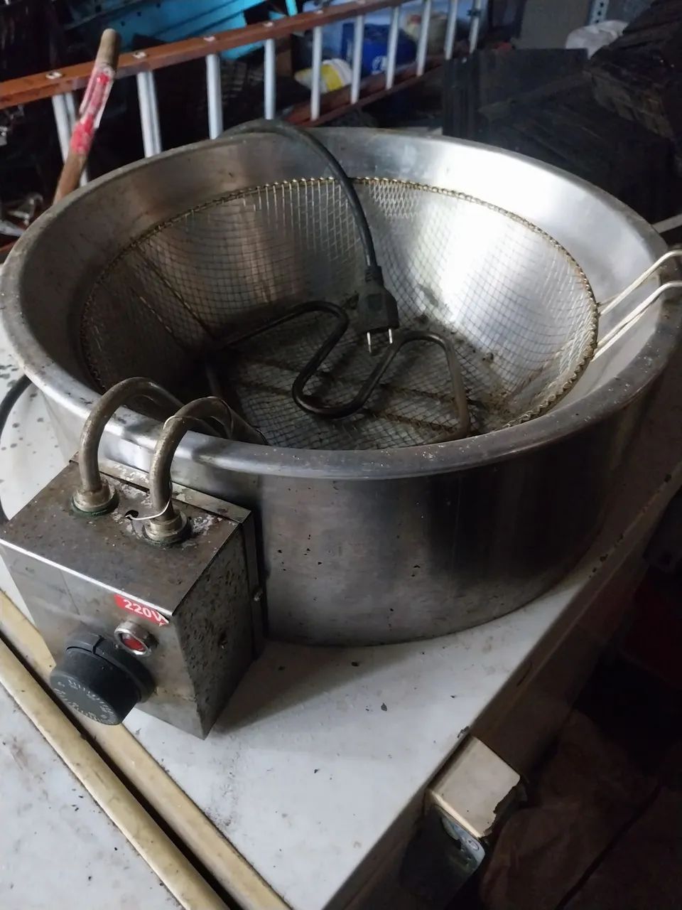 Fritadeira eletrica usada  - Foto 3