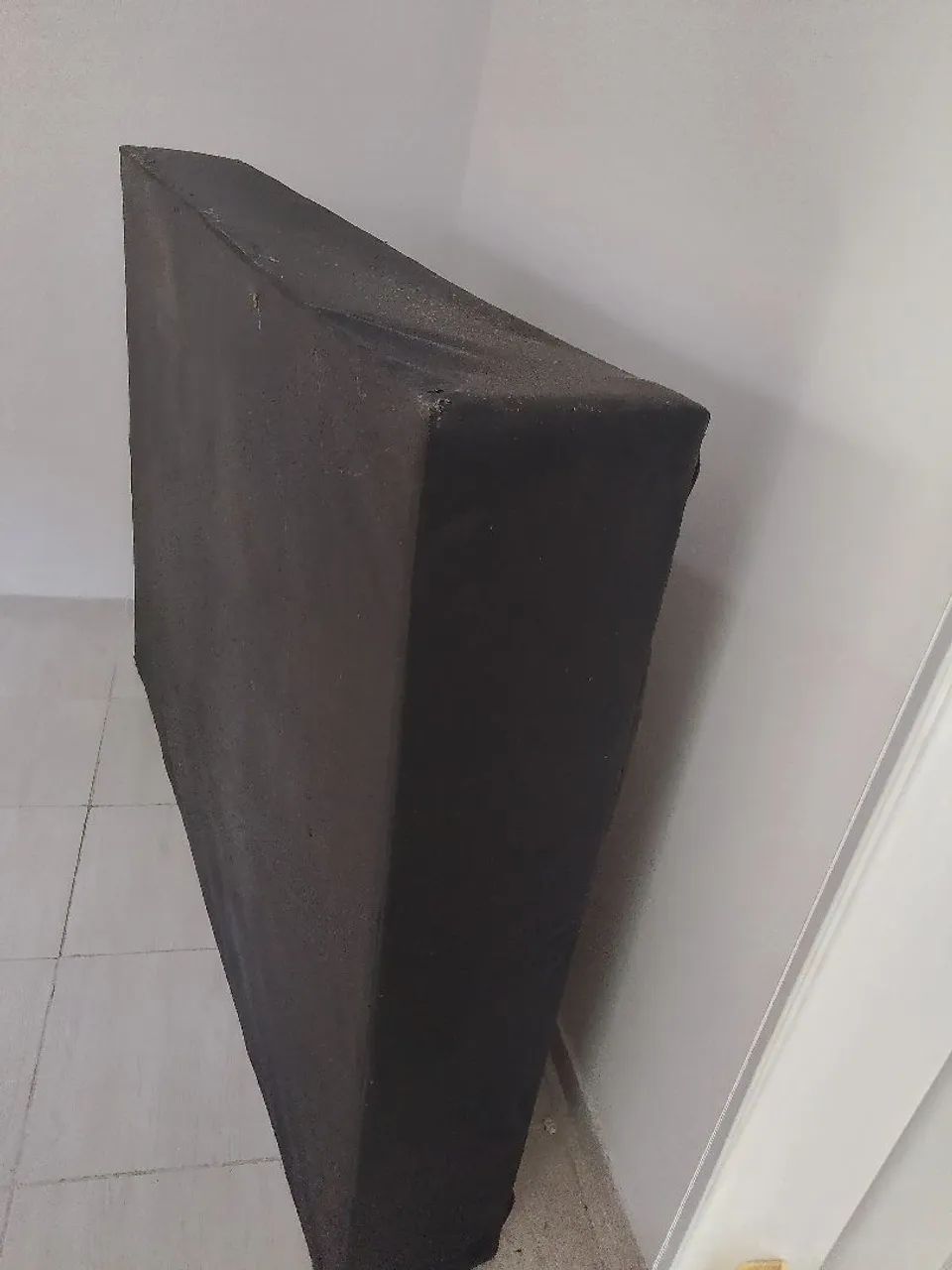 Cama Box Queen