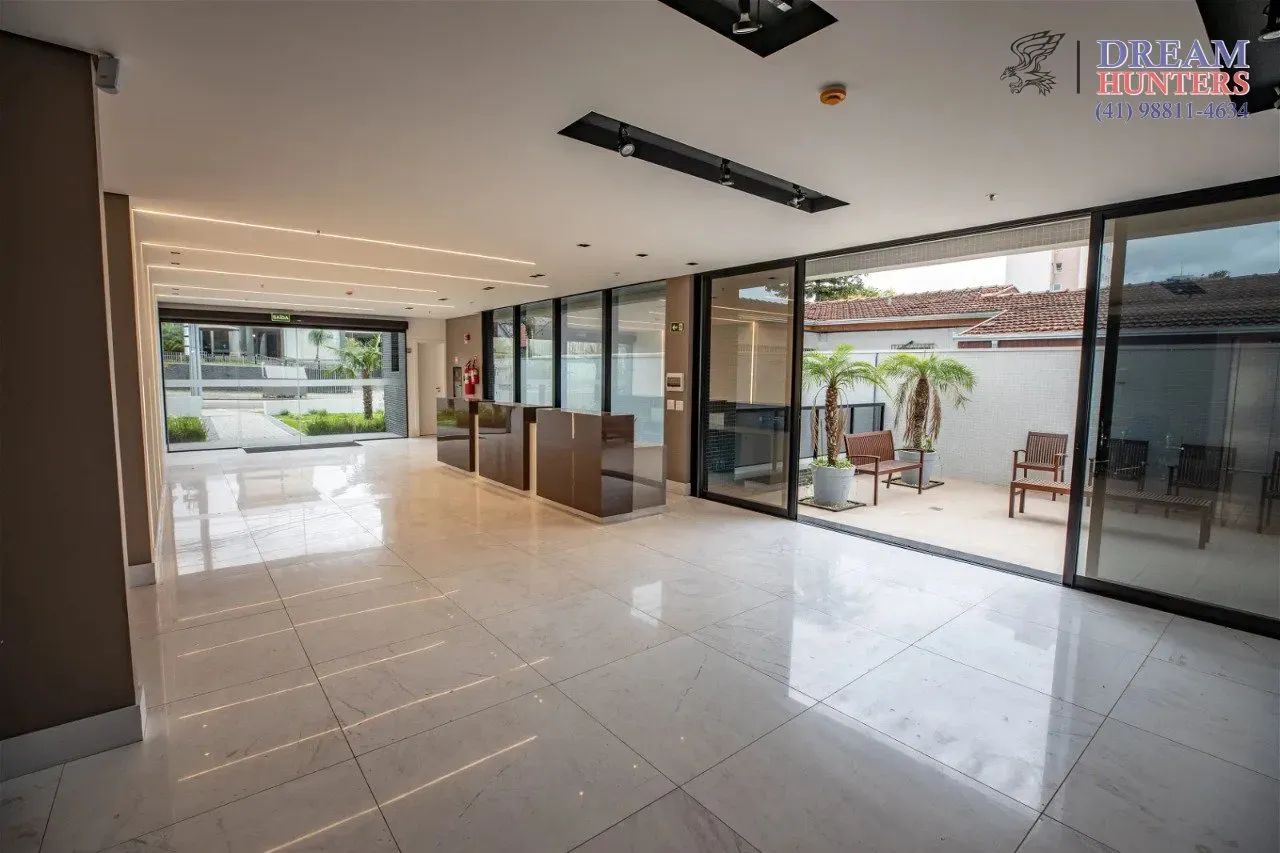 Edifício com total de 2602,04 m² privativos, 5462,00 m² de área total, com 59 vagas de gar