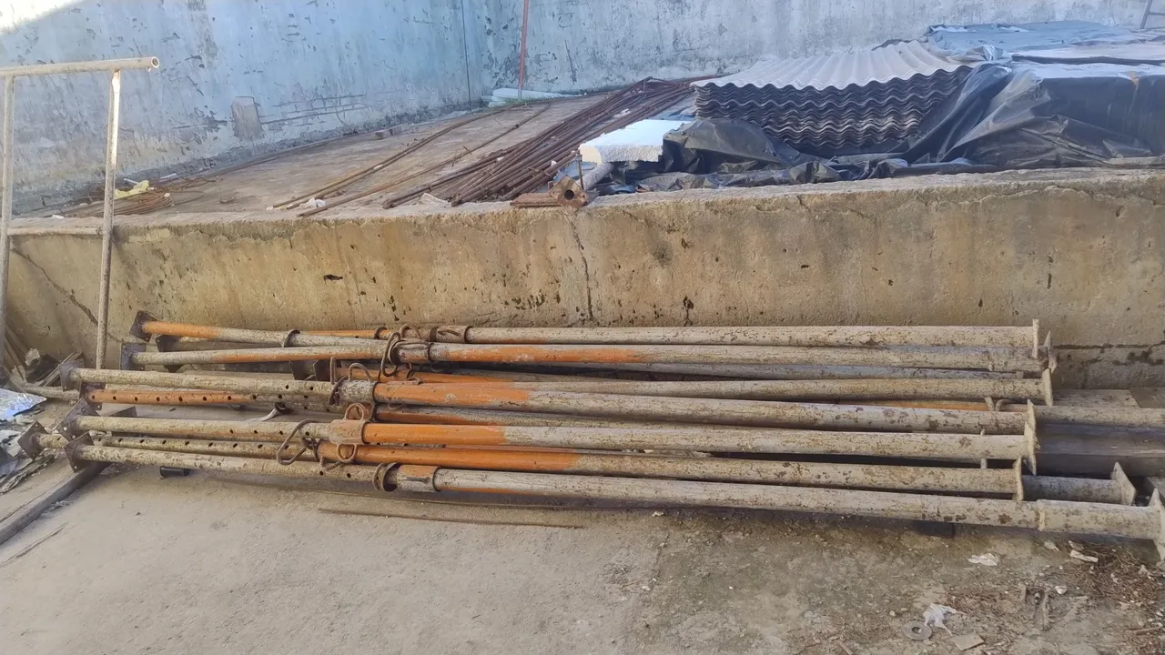 Escoras de 4.50 MT